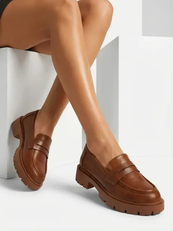 Resti Ženski mokasini z višjim podplatom Olifes