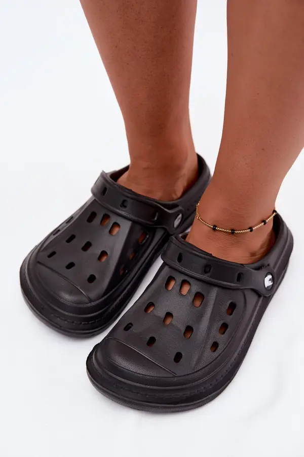 Boto Ženski penasti Crocs Boto črne barve