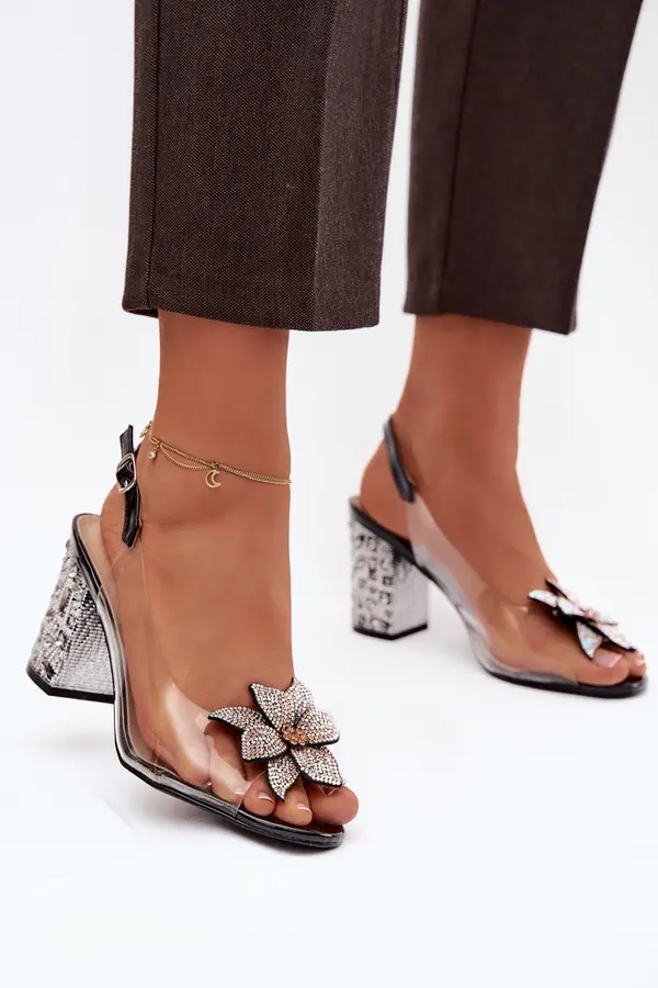 D&A Ženski prozorni sandali s cvetličnim okrasjem