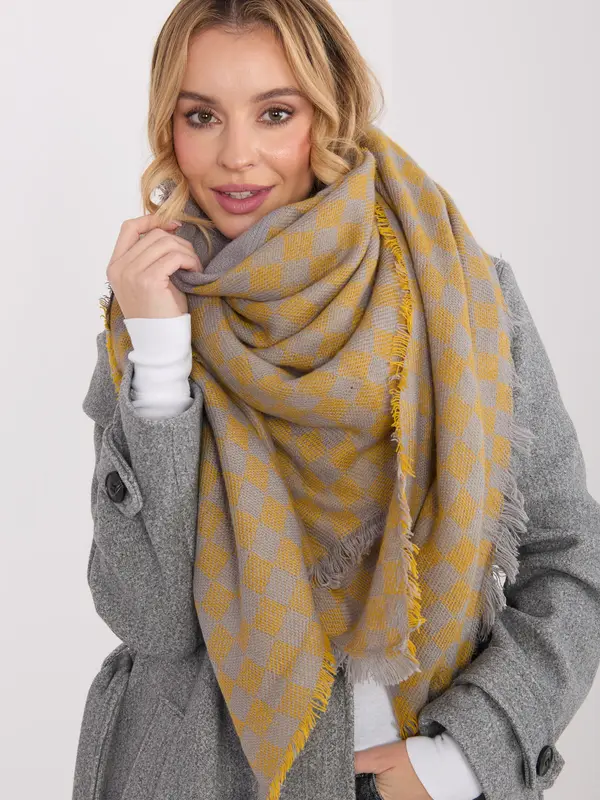 Factory Price Ženski šal v rumeni barvi