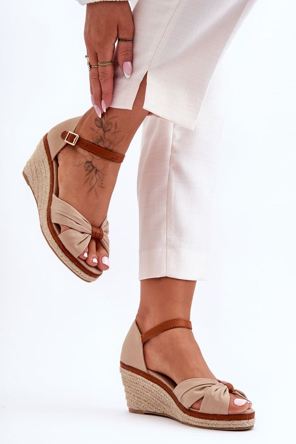 PG1 Ženski sandali Kesi