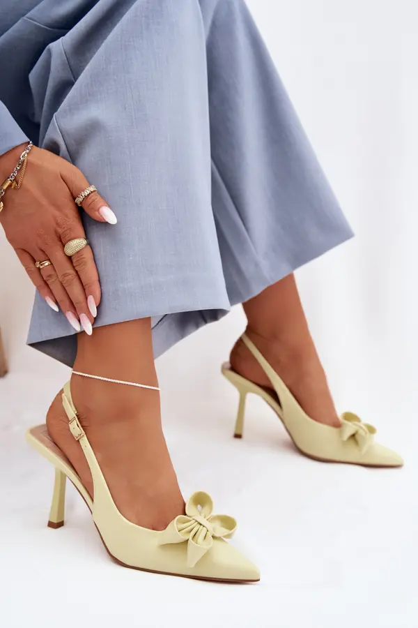 Boto Ženski sandali s peto Boto z rumeno pentljo Jonera