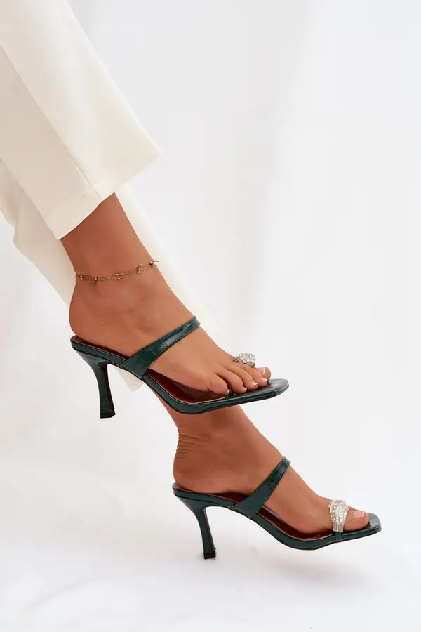 Boto Ženski sandali s peto Lorissa