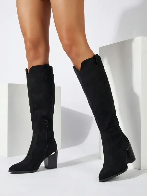 Resti Ženski škornji s peto iz eko semiša