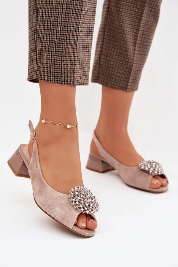 D&A Ženski usnjeni sandali z debelo peto in okraski