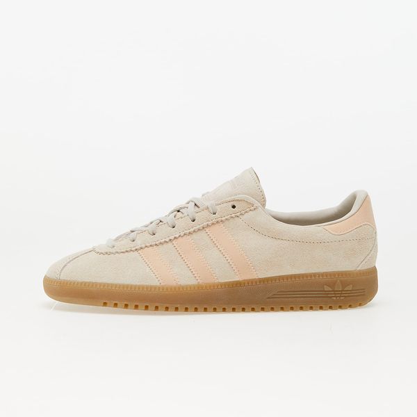 adidas Originals adidas Bermuda Wonder White/ Pantone/ Gum4