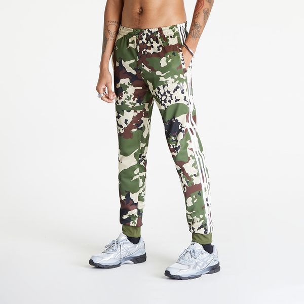 adidas Originals adidas Camo Sstr Trackpants Wild Pine