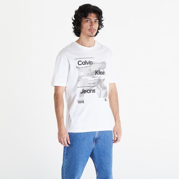 Calvin Klein Calvin Klein Jeans Diffused Logo Short Sleeve Tee Bright White