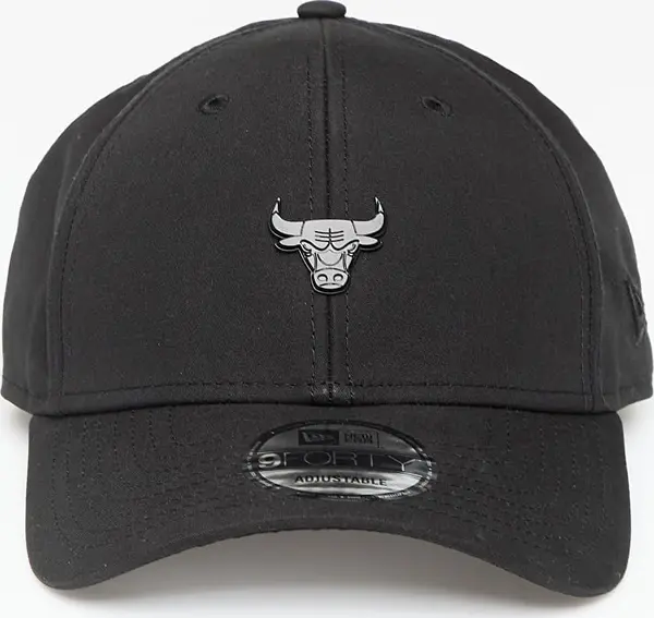 New Era Čepica New Era Chicago Bulls NBA Pin 9FORTY Adjustable Cap Black/ Black Universal