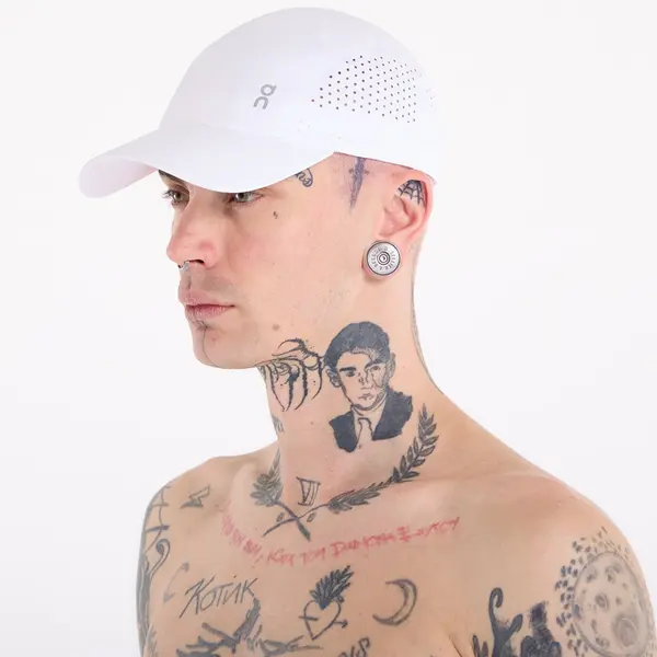 On Čepica On Lightweight Cap White Universal