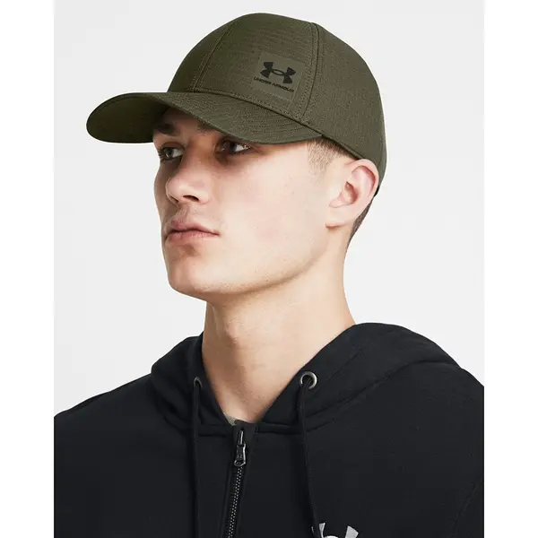 Under Armour Čepica Under Armour M Iso-chill Armourvent STR Marine OD Green/ Black M/L