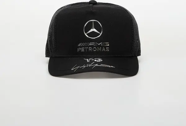 Y-3 Čepica Y-3 Mercedes AMG Petronas Formula 1 Team Trucker Cap Black M