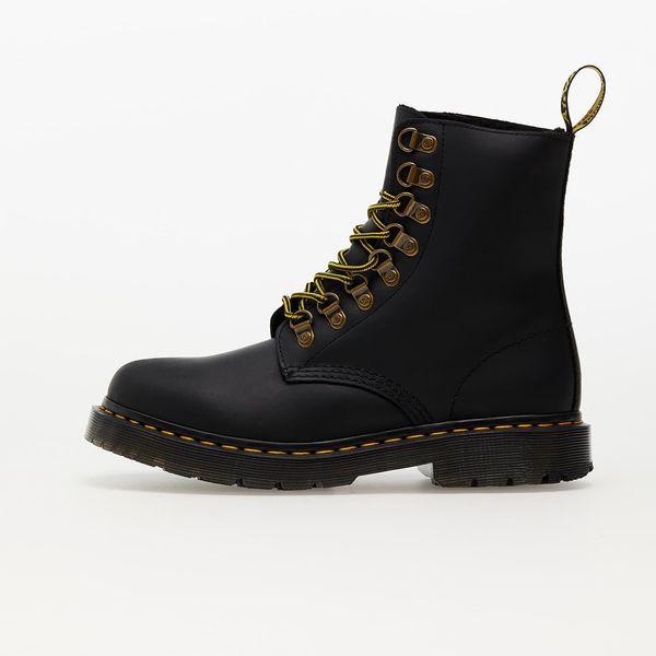 Dr. Martens Dr. Martens 1460 Pascal 8 Eye Boot Black