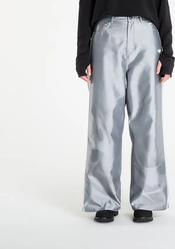 adidas Originals Hlače adidas Adilenium Season 4 Teamgeist Baggy Shine Denim Joggers Light Blue 29