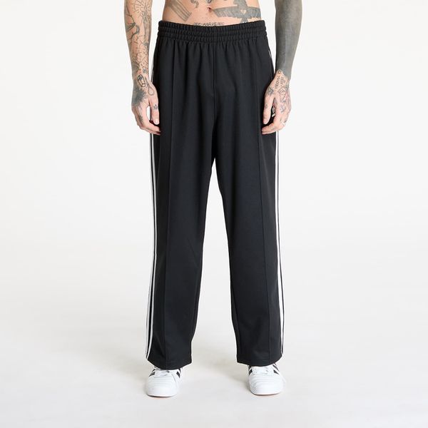 adidas Originals Hlače adidas Firebird Adicolor Baggy Fit Trackpant Black L