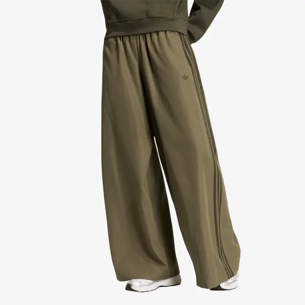 adidas Originals Hlače adidas Firebird Adilenium Track Pant Olive Strata/ Night Cargo M