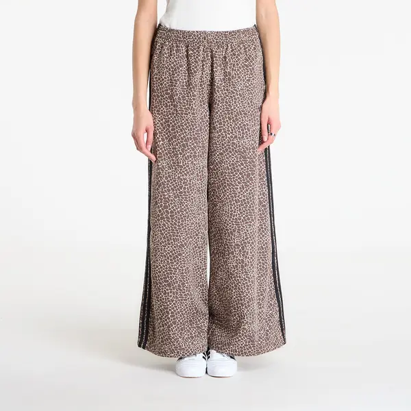 adidas Originals Hlače adidas Firebird Oversized Aop Denim Pants Earth Strata/ Stone Khaki XS