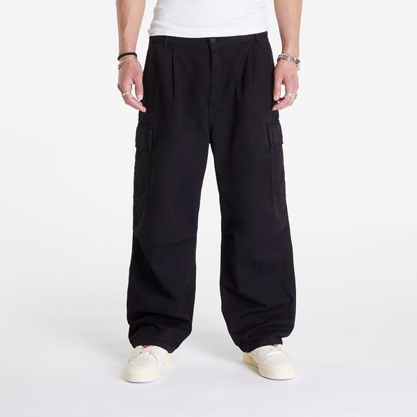 Carhartt WIP Hlače Carhartt WIP Cole Cargo Pant Black Garment Dyed 26