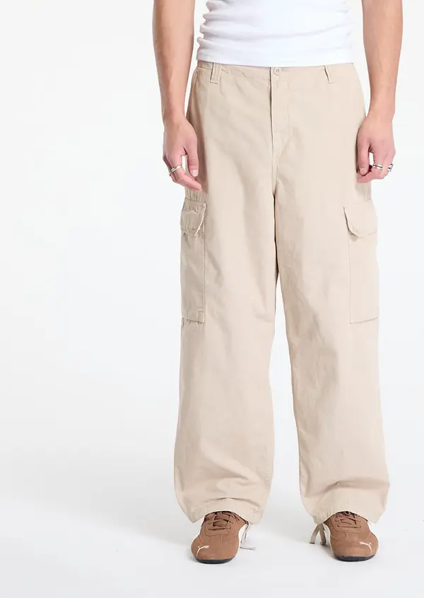 Carhartt WIP Hlače Carhartt WIP Kade Cargo Pant Wall Garment Dyed 31
