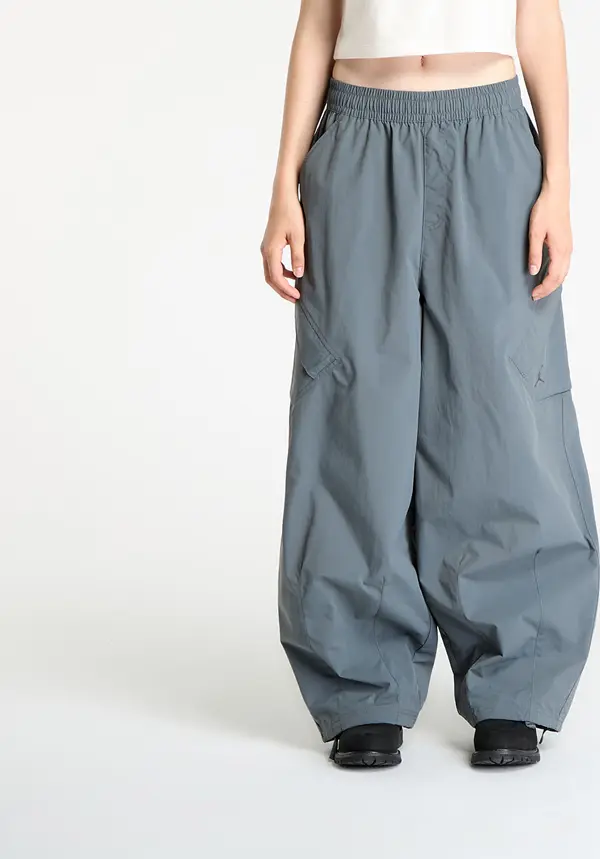 Jordan Hlače Jordan Flight Chicago Women's Parachute Pants Iron Grey/ Iron Grey L