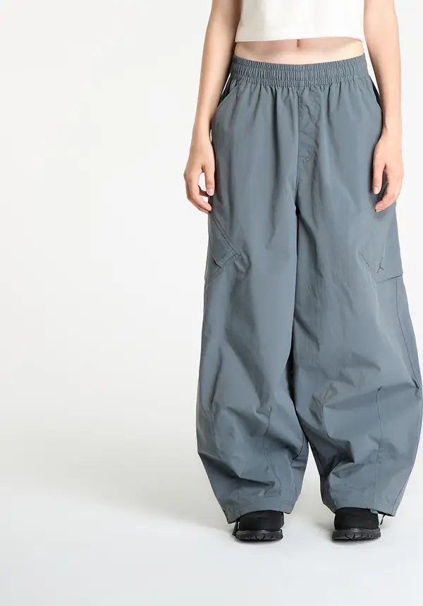 Jordan Hlače Jordan Flight Chicago Women's Parachute Pants Iron Grey/ Iron Grey M