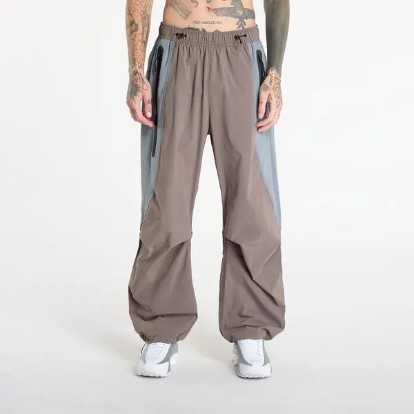 Nike Hlače Nike Tech Men's Dri-FIT Woven Color-Block Oversized Pants Cave Stone/ Cool Grey/ Black XXL