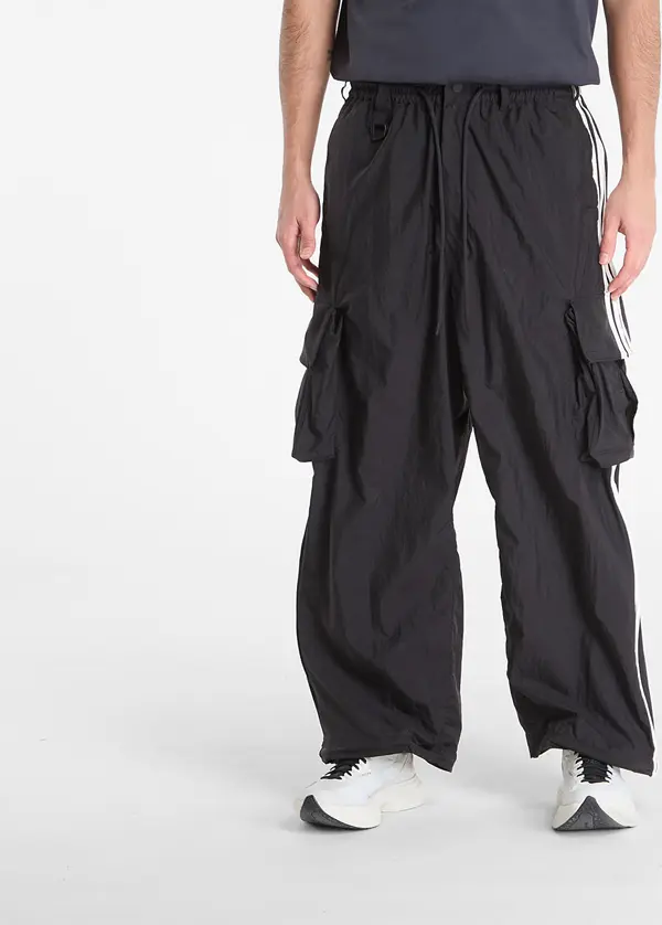 Y-3 Hlače Y-3 Nylon Wired 3 Stripes Cargo Tracksuit Bottoms Black M