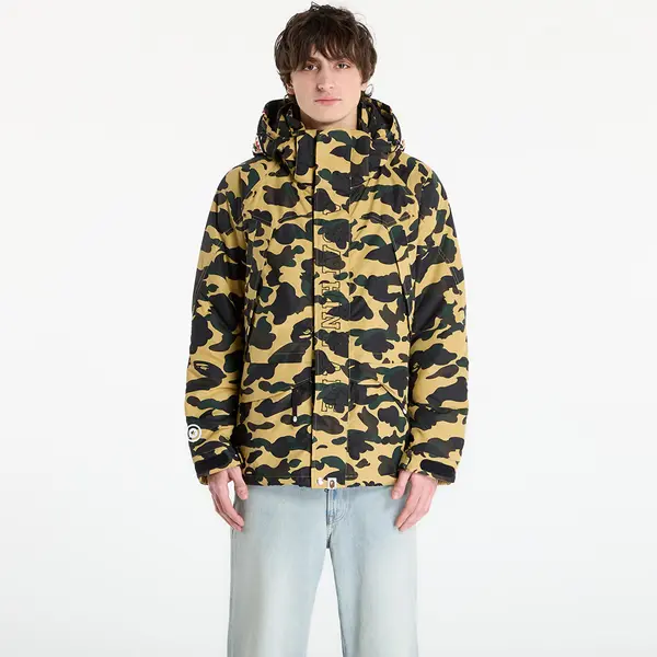 A BATHING APE Jakna A BATHING APE 1St Camo Shark Snowboard Jacket M Yellow XL
