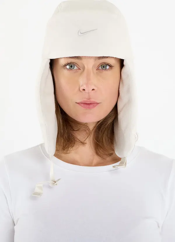 Nike Kapa Nike Fly Unstructured Puffer Trapper Cap Light Bone/ Light Bone/ Light Bone M/L