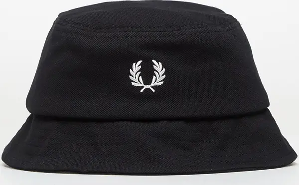 FRED PERRY Klobuk FRED PERRY Pique Bucket Hat Black/ Snowwhite M