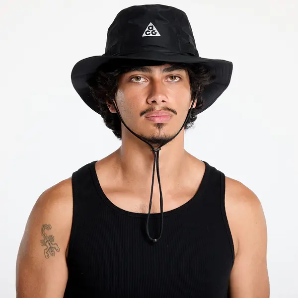 Nike Klobuk Nike Apex Storm-FIT Bucket Hat Black/ Reflective Silver L