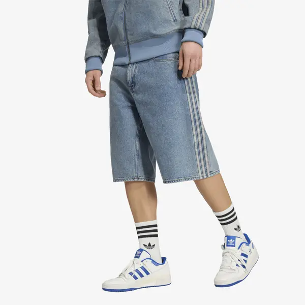adidas Originals Kratke hlače adidas Firebird Adicolor Denim Jorts Mid-rise Straight Leg Worn Blue Denim 30