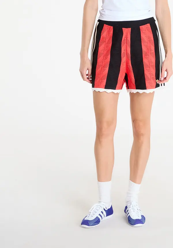 adidas Originals Kratke hlače adidas Firebird Loose Shorts Black/ Semi Lucid Red S