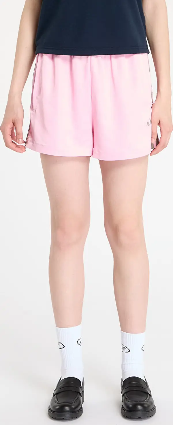 adidas Originals Kratke hlače adidas Originals Pin Stripe Satin Shorts True Pink M