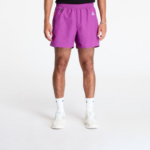 Nike Kratke hlače Nike ACG "Reservoir Goat" Men's Shorts Bold Berry/ Safety Orange/ Summit White XS