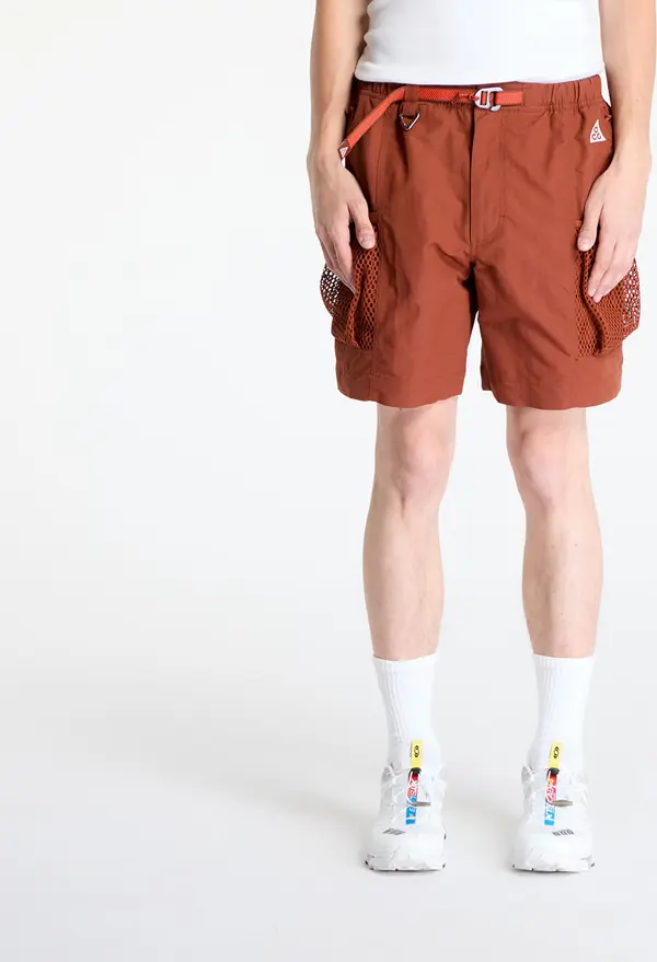 Nike Kratke hlače Nike ACG "Snowgrass" Men's Cargo Shorts Cinnamon/ Picante Red/ Summit White XS