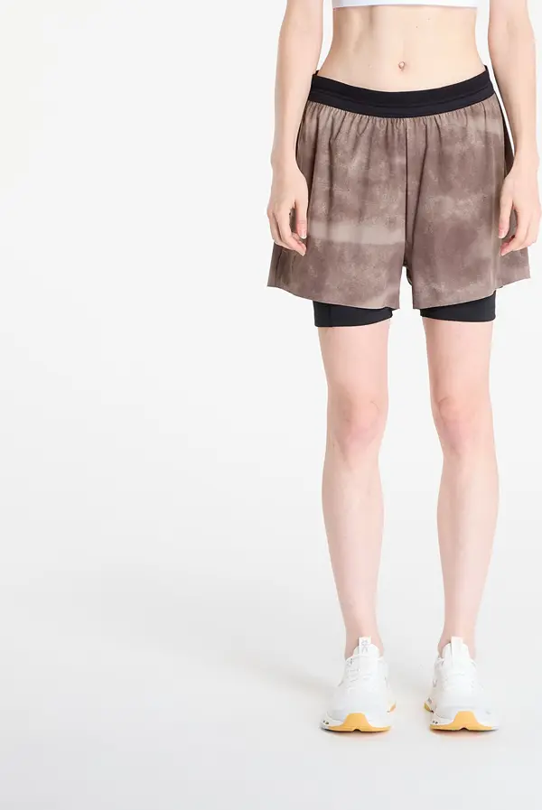 On Kratke hlače On 3" Performance Shorts AOP Cinder/ Black S