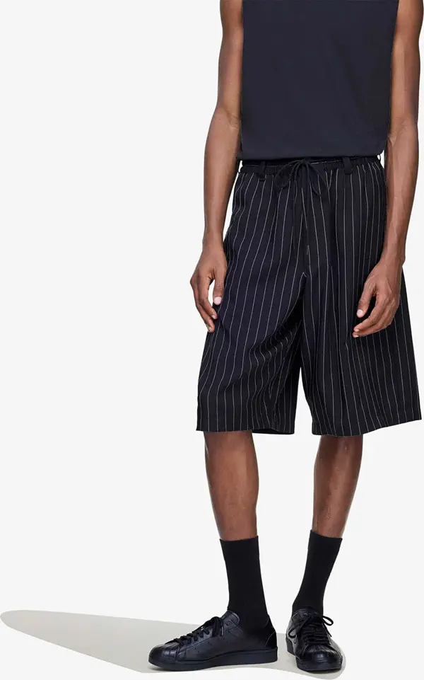 Y-3 Kratke hlače Y-3 Sport Uniform Pinstripe Track Trousers Black L