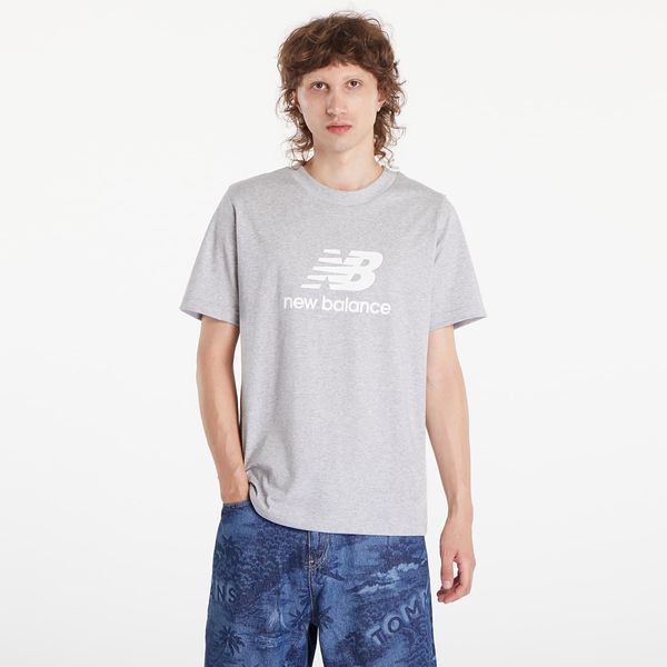 New Balance Majica New Balance Sport Essentials Logo T-Shirt Athletic Grey L