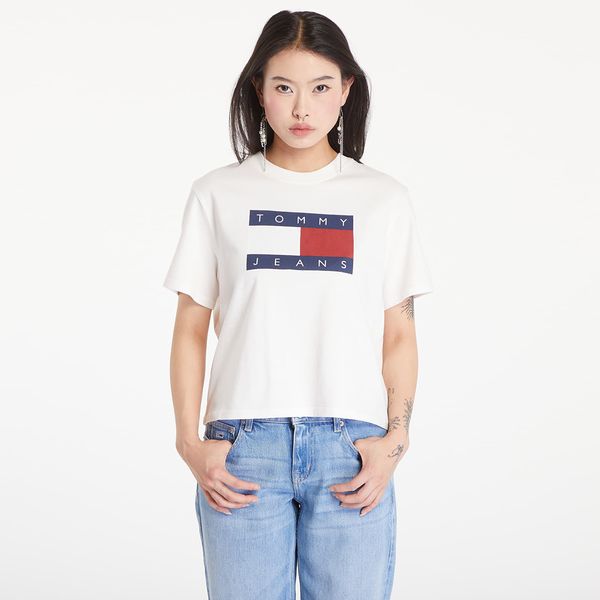 Tommy Hilfiger Majica Tommy Jeans Flag Badge Boxy Fit T-Shirt Ancient White XS