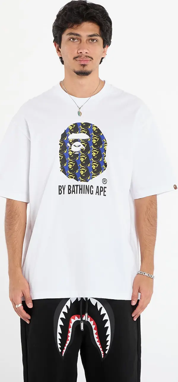A BATHING APE Majice A BATHING APE Ape Head Pattern By Bathing Ape Relaxed Fit Tee White XXL