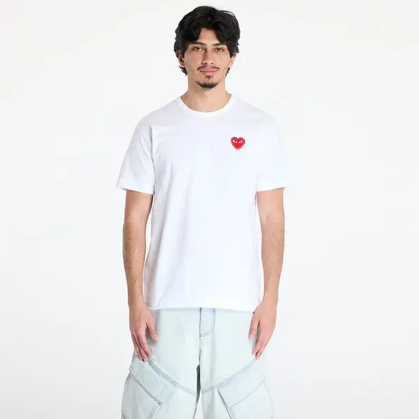 Comme des Garçons PLAY Majice Comme des Garçons PLAY Emblem x Rhinestone T-Shirt UNISEX White/ Red XXL