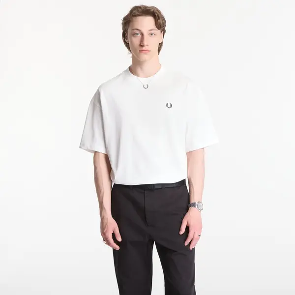 FRED PERRY Majice Fred Perry Back Print Lrl Wreath T-Shirt White L