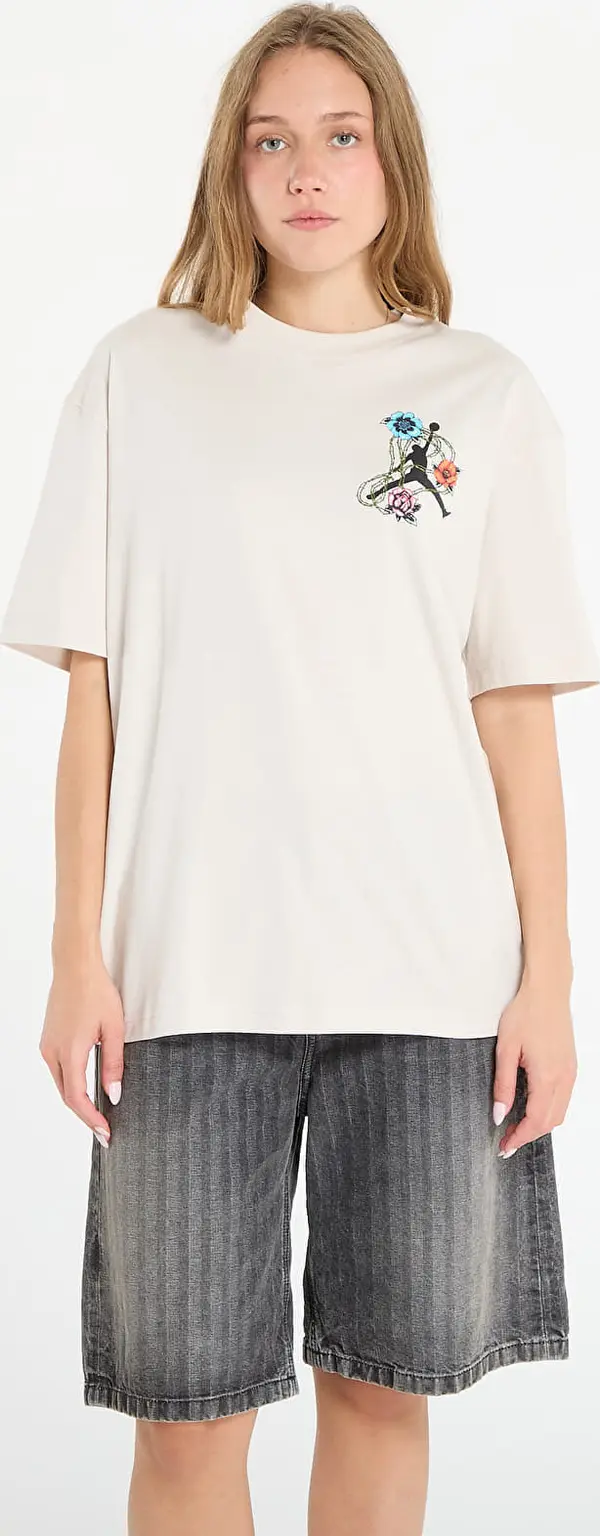 Jordan Majice Jordan Flight Women's Oversized Graphic T-Shirt Lt Orewood Brn XS