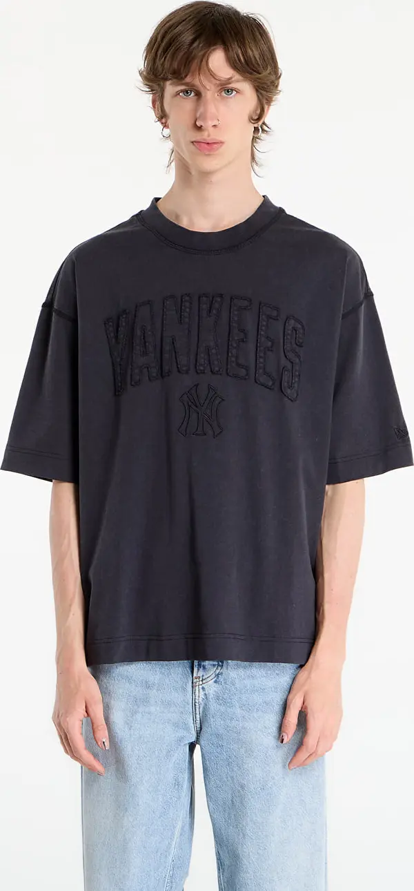 New Era Majice New Era MLB Washed Boxy Tee New York Yankees UNISEX Black S
