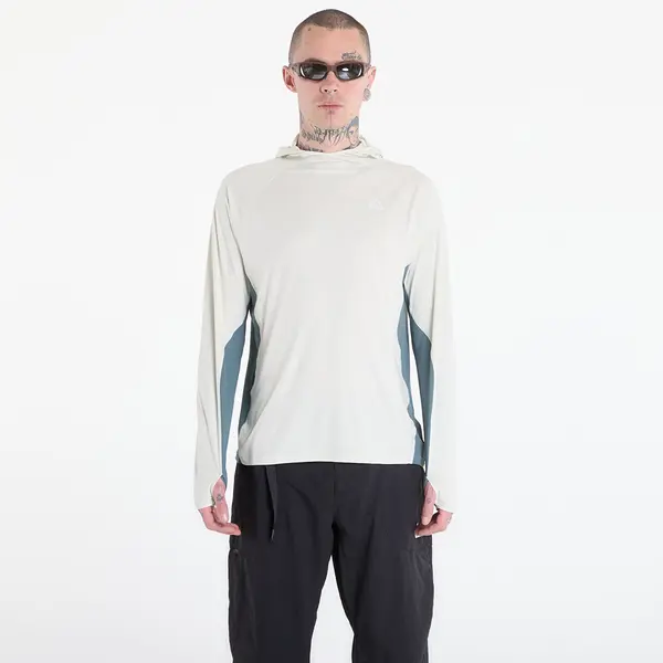 Nike Majice Nike ACG "Solar Chase" Men's Dri-FIT UV Long-Sleeve Hooded Top Sea Glass/ Mineral Slate/ Summit White L