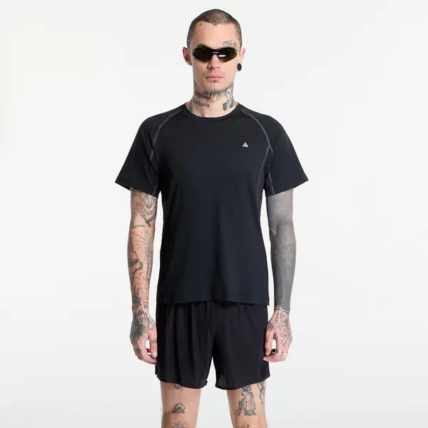 Nike Majice Nike ACG "Wildsee" Men's Dri-FIT Short-Sleeve Base Layer Top Black/ Anthracite/ Summit White L