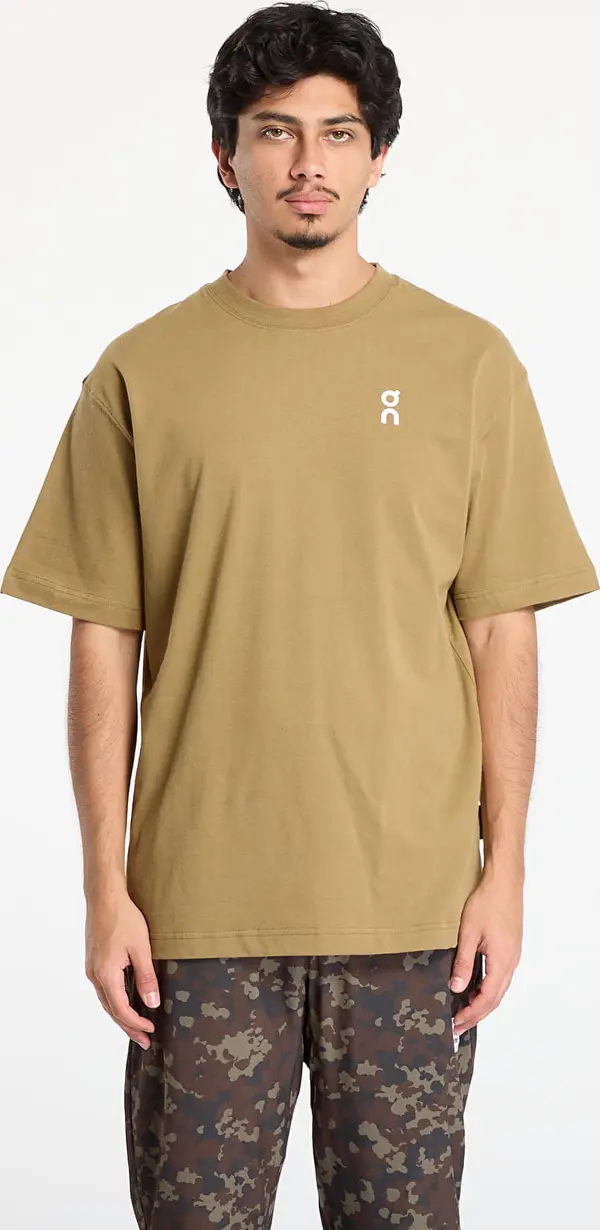 On Majice On Club T Nutmeg M