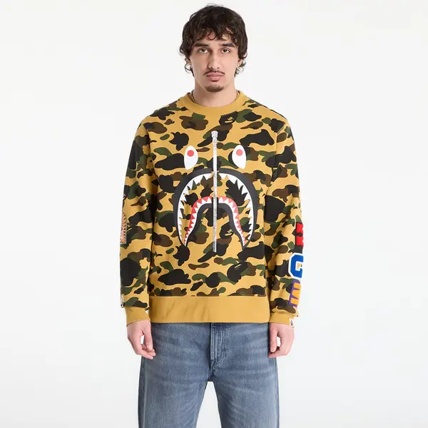 A BATHING APE Mikina A BATHING APE 1St Camo Shark Crewneck Sweatshirt UNISEX Yellow L