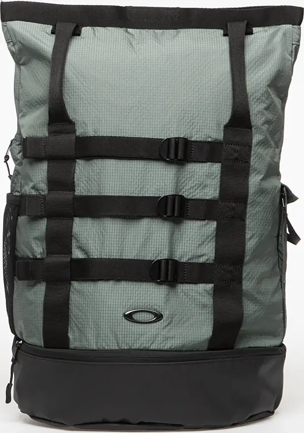 Oakley Nahrbtnik Oakley Reserve Utility Bag Green Universal